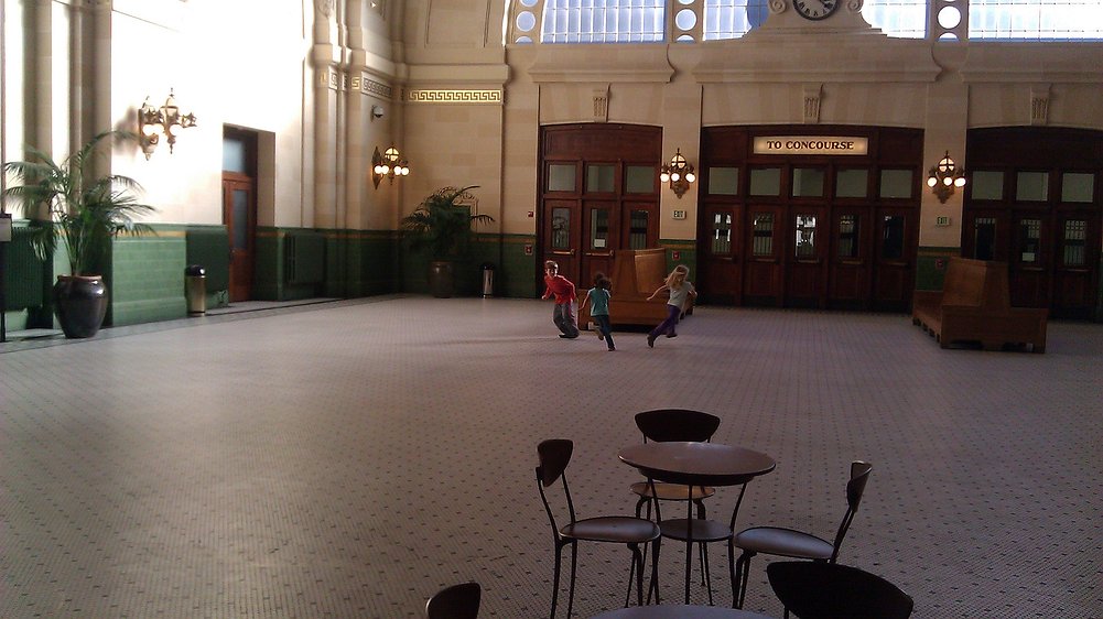 2013-02-15 15.20.18 Mia, Zoe, and Gavin making the best of a deserted Union Station.