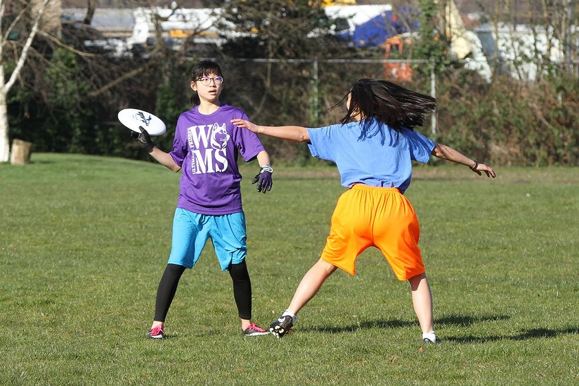 180310 8328 washington middle school ultimate a e Maddie looking.